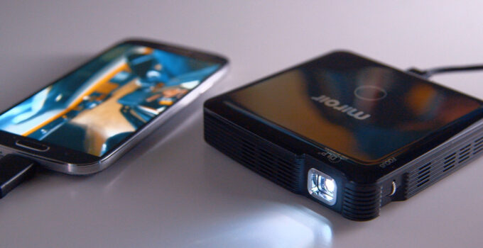 The Best 3 Portable Video Projectors In 2023